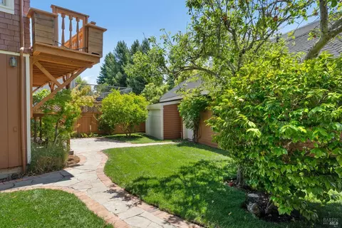 54 Mountain View Ave, Mill Valley, CA 94941 photo 39