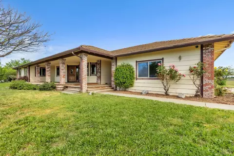 4043 Norman Ct, Vacaville, CA 95688