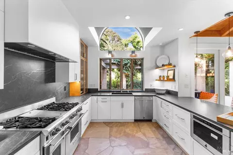 Kitchen - 21925 Hyde Rd, Sonoma, CA 95476 photo 1 of 5