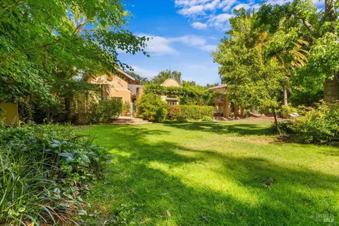 Exterior - 21925 Hyde Rd, Sonoma, CA 95476 photo 19 of 28