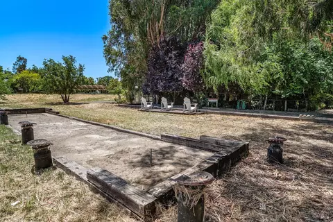Exterior - 21925 Hyde Rd, Sonoma, CA 95476 photo 17 of 28