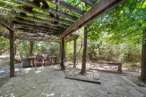 Exterior - 21925 Hyde Rd, Sonoma, CA 95476 photo 22 of 28