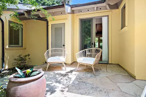 Exterior - 21925 Hyde Rd, Sonoma, CA 95476 photo 7 of 28