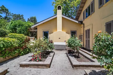 Exterior - 21925 Hyde Rd, Sonoma, CA 95476 photo 26 of 28