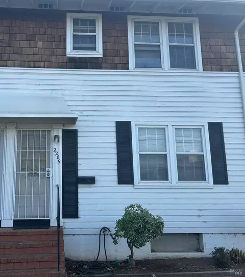 Exterior - 2289 Sacramento St, Vallejo, CA 94590 photo 1 of 4