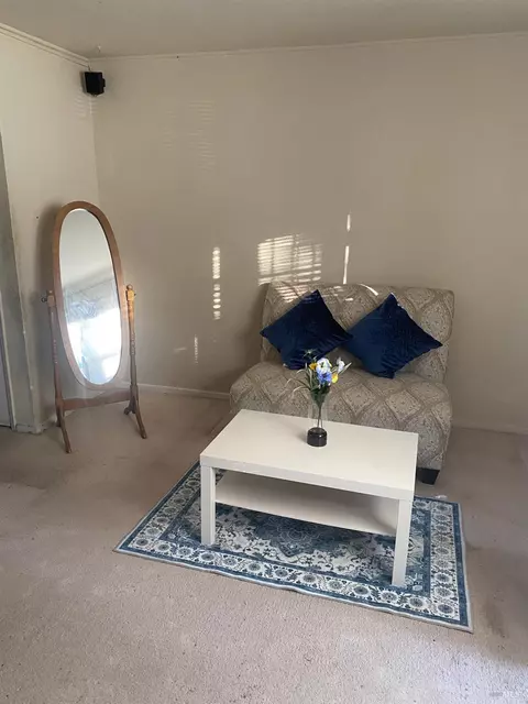 Living - 2289 Sacramento St, Vallejo, CA 94590 photo 2 of 2