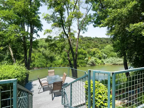 2241 N Fitch Mountain Rd, Healdsburg, CA 95448