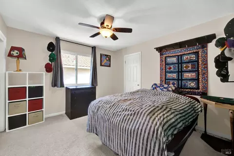 Bedroom - 403 Eagle Ln, Vacaville, CA 95687 photo 1 of 10