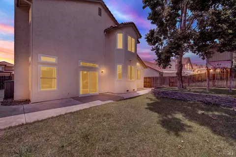 Exterior - 403 Eagle Ln, Vacaville, CA 95687 photo 22 of 22