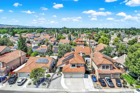 View/Area - 403 Eagle Ln, Vacaville, CA 95687 photo 3 of 11