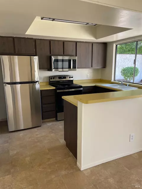 3155 Rita Ct, Napa, CA 94558 photo 5