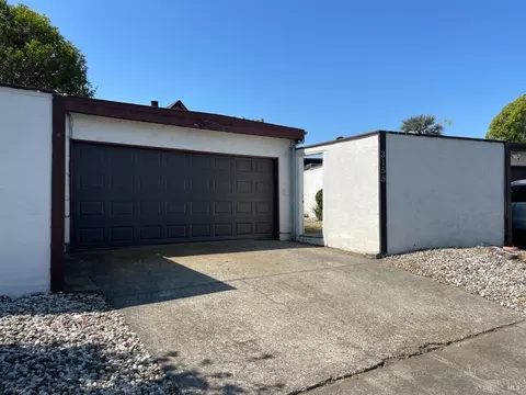 3155 Rita Ct, Napa, CA 94558