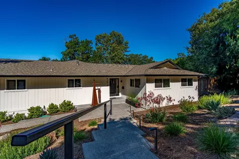 2519 Grosse Ave, Santa Rosa, CA 95404