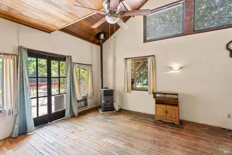 Living - 28855 Timberline Rd, Willits, CA 95490 photo 2 of 2