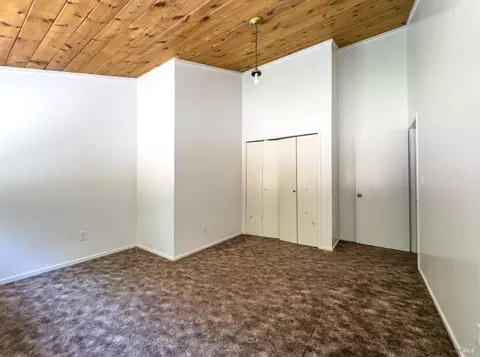 Bedroom - 26011 Otter Dr, Willits, CA 95490 photo 2 of 5