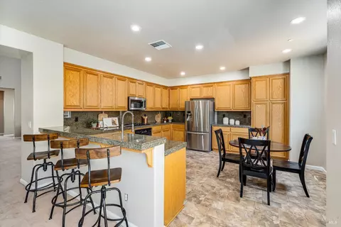 30 Pelleria Dr, American Canyon, CA 94503