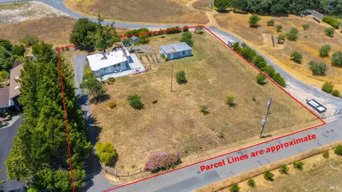 1850 Blucher Valley Rd, Sebastopol, CA 95472