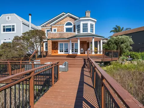 640 Santana Rd, Novato, CA 94945
