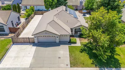 View/Area - 705 Wiegand Way, Dixon, CA 95620 photo 1 of 8