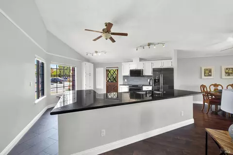Kitchen - 945 Hickory Ave, Fairfield, CA 94533 photo 2 of 12