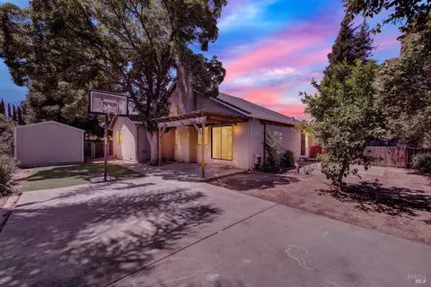 Exterior - 945 Hickory Ave, Fairfield, CA 94533 photo 25 of 25