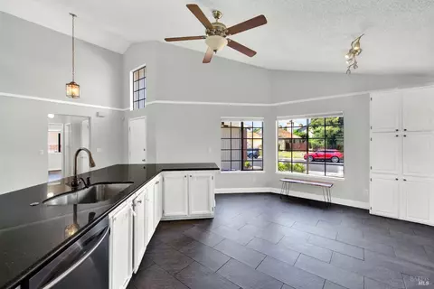Kitchen - 945 Hickory Ave, Fairfield, CA 94533 photo 11 of 12