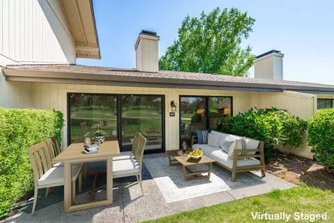 636 Cottage Dr, Napa, CA 94558