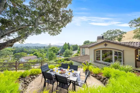 1830 Marion Ave, Novato, CA 94945