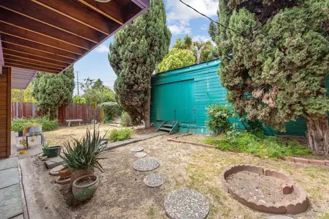 Exterior - 1037 Sheridan St, Vallejo, CA 94590 photo 5 of 9