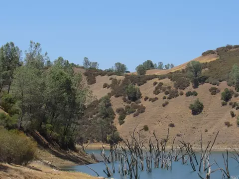 73 Pope Canyon Rd, Pope Valley, CA 94567
