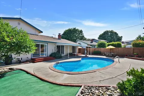 Exterior - 8567 Davona Dr, Dublin, CA 94568 photo 4 of 12
