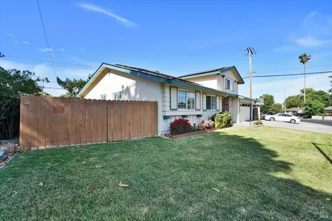 Exterior - 8567 Davona Dr, Dublin, CA 94568 photo 7 of 12