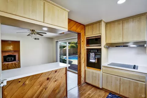Kitchen - 8567 Davona Dr, Dublin, CA 94568 photo 4 of 4