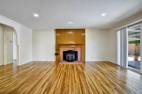 Living - 8567 Davona Dr, Dublin, CA 94568 photo 5 of 8