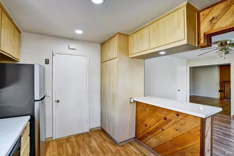Kitchen - 8567 Davona Dr, Dublin, CA 94568 photo 3 of 4