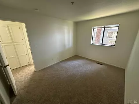 Bedroom - 143 Sea Crest Cir, Vallejo, CA 94590 photo 2 of 4