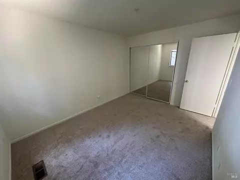 Bedroom - 143 Sea Crest Cir, Vallejo, CA 94590 photo 1 of 4