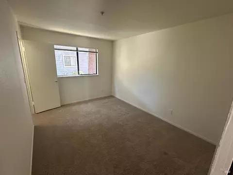 Bedroom - 143 Sea Crest Cir, Vallejo, CA 94590 photo 4 of 4