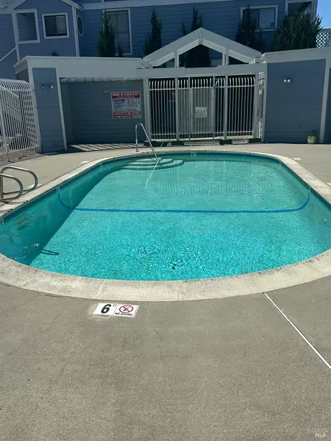 Exterior - 143 Sea Crest Cir, Vallejo, CA 94590 photo 4 of 5