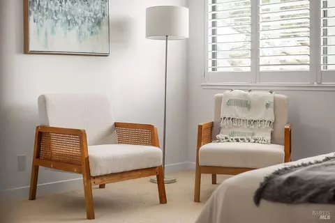 Bedroom - 36 Eucalyptus Knoll St, Mill Valley, CA 94941 photo 1 of 3