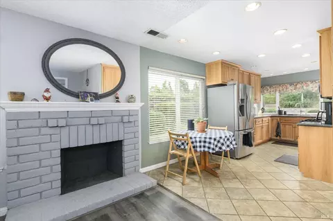 531 Locust Dr, Vallejo, CA 94591 photo 10