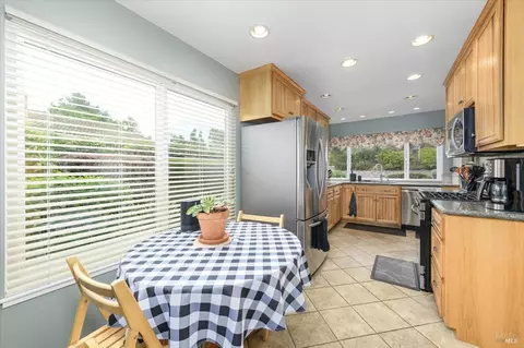531 Locust Dr, Vallejo, CA 94591 photo 11