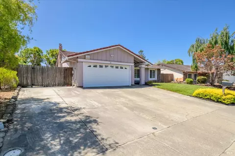 531 Locust Dr, Vallejo, CA 94591 photo 3