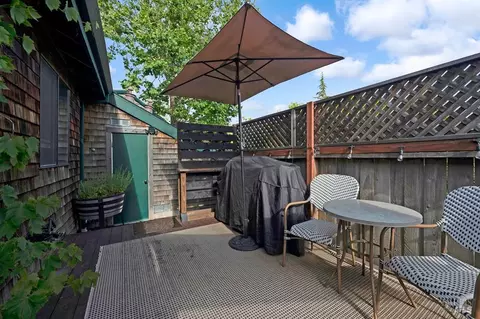 Exterior - 29 Pine Tree Cir, Cotati, CA 94931 photo 2 of 7