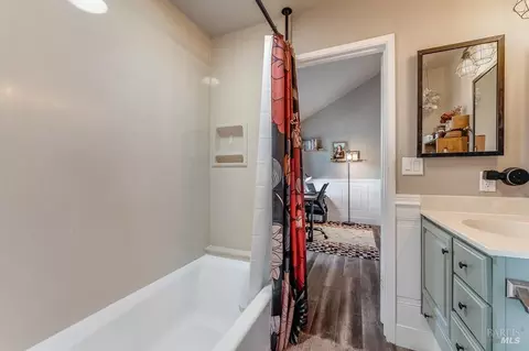 Bath - 29 Pine Tree Cir, Cotati, CA 94931 photo 2 of 3