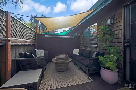 Exterior - 29 Pine Tree Cir, Cotati, CA 94931 photo 3 of 7