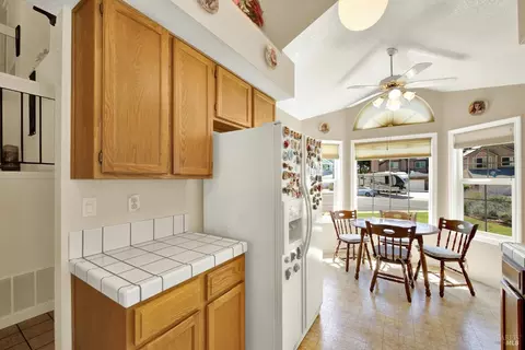 Kitchen - 2340 Canton Ct, Fairfield, CA 94534 photo 7 of 10