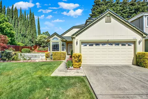 Exterior - 2340 Canton Ct, Fairfield, CA 94534 photo 8 of 33