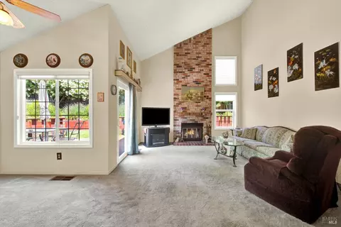 Living - 2340 Canton Ct, Fairfield, CA 94534 photo 1 of 4