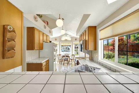 Kitchen - 2340 Canton Ct, Fairfield, CA 94534 photo 1 of 10